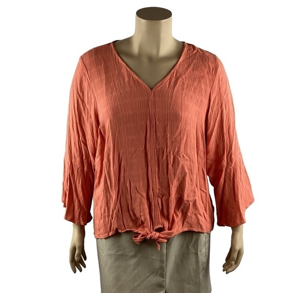 Torrid Textured Woven Tie-Front Top Size 4X Crabapple - Picture 1 of 7